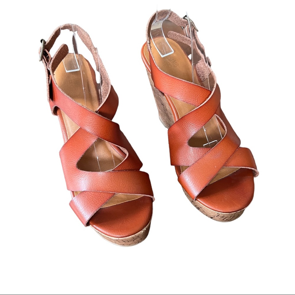 Mossimo Platform Wedge Faux Leather Cognac Sandals Women's Sz  7.5